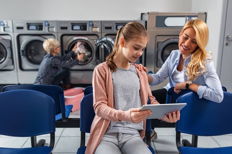 Why a College is the Perfect Place to Run a Laundromat